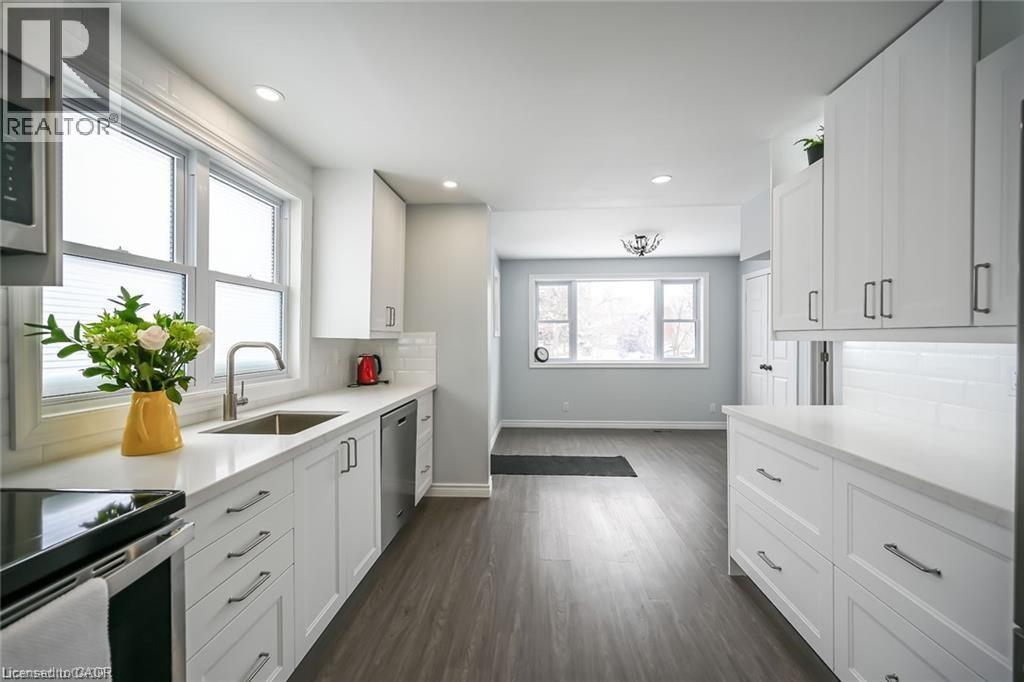 5 York Street, Dundas, Ontario  L9H 1L3 - Photo 6 - 40801809