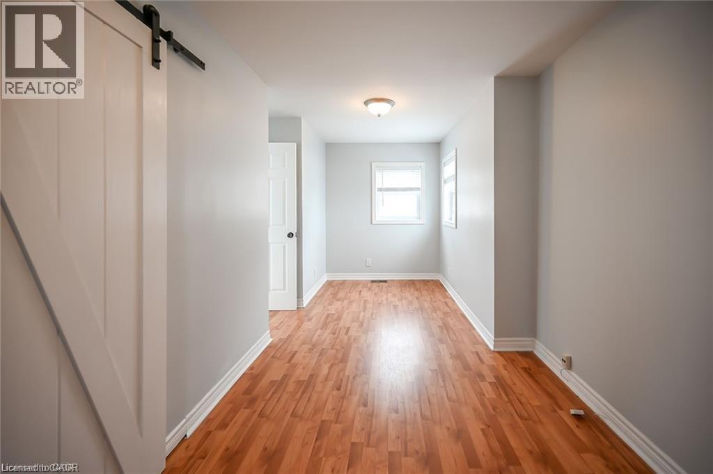 5 York Street, Dundas, Ontario  L9H 1L3 - Photo 10 - 40801809