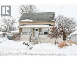 5 YORK Street, Dundas, Ontario