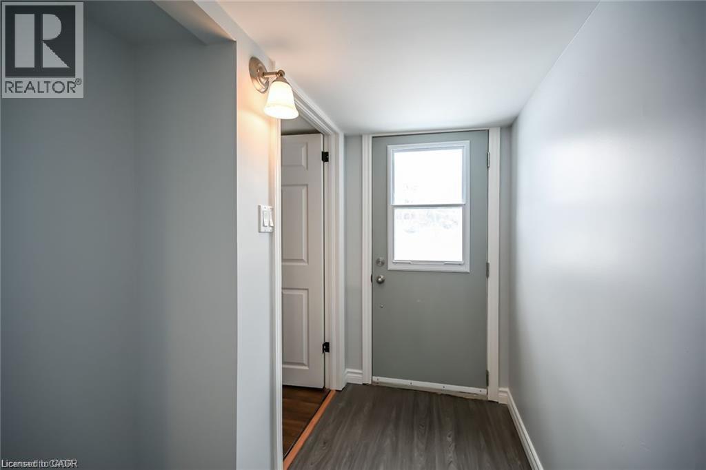 5 York Street, Dundas, Ontario  L9H 1L3 - Photo 18 - 40801809