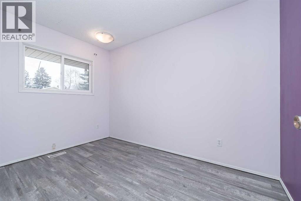 9851 80 Avenue, Grande Prairie, Alberta  T8V 3S5 - Photo 15 - A2272053