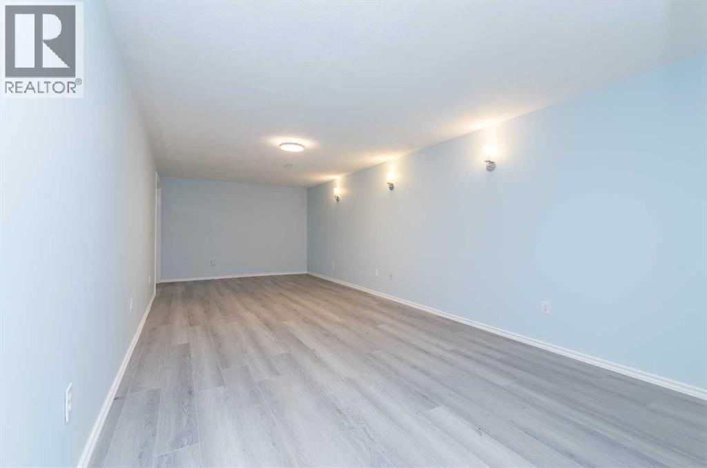 9851 80 Avenue, Grande Prairie, Alberta  T8V 3S5 - Photo 16 - A2272053