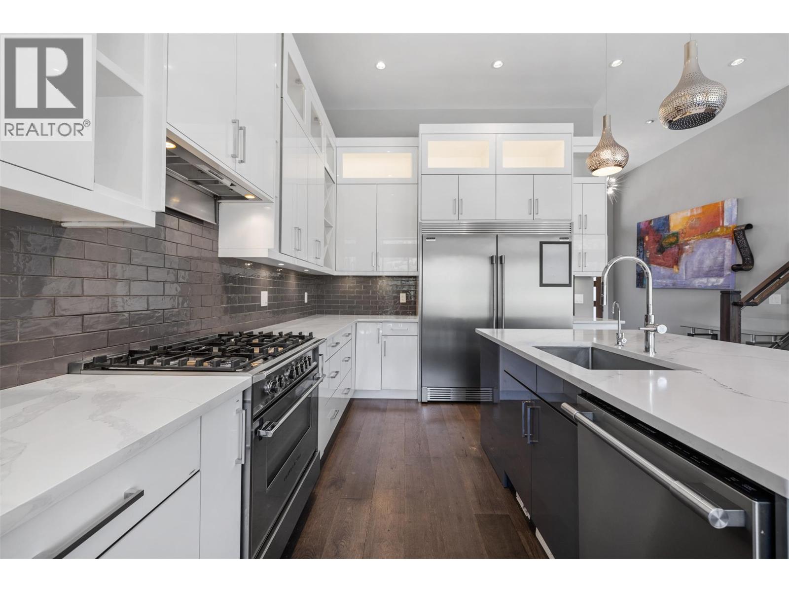 1122 Stockley Street, Kelowna, British Columbia  V1P 1R6 - Photo 9 - 10374402