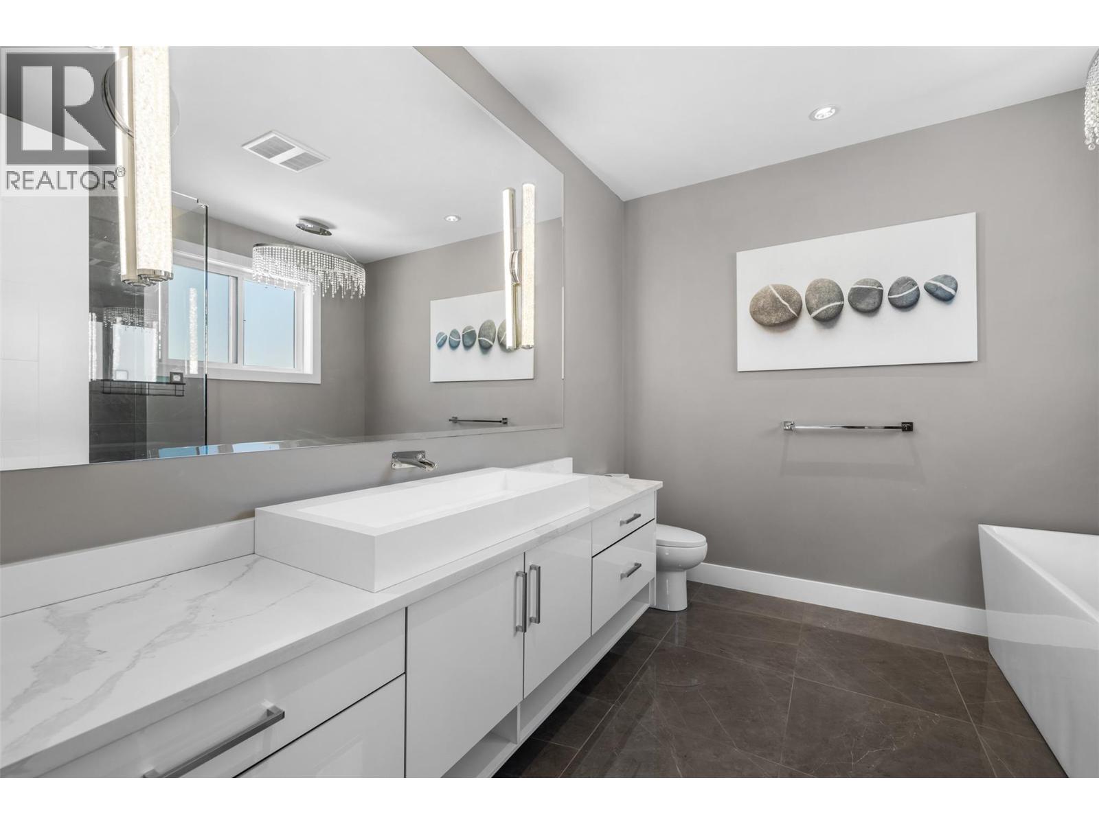 1122 Stockley Street, Kelowna, British Columbia  V1P 1R6 - Photo 27 - 10374402