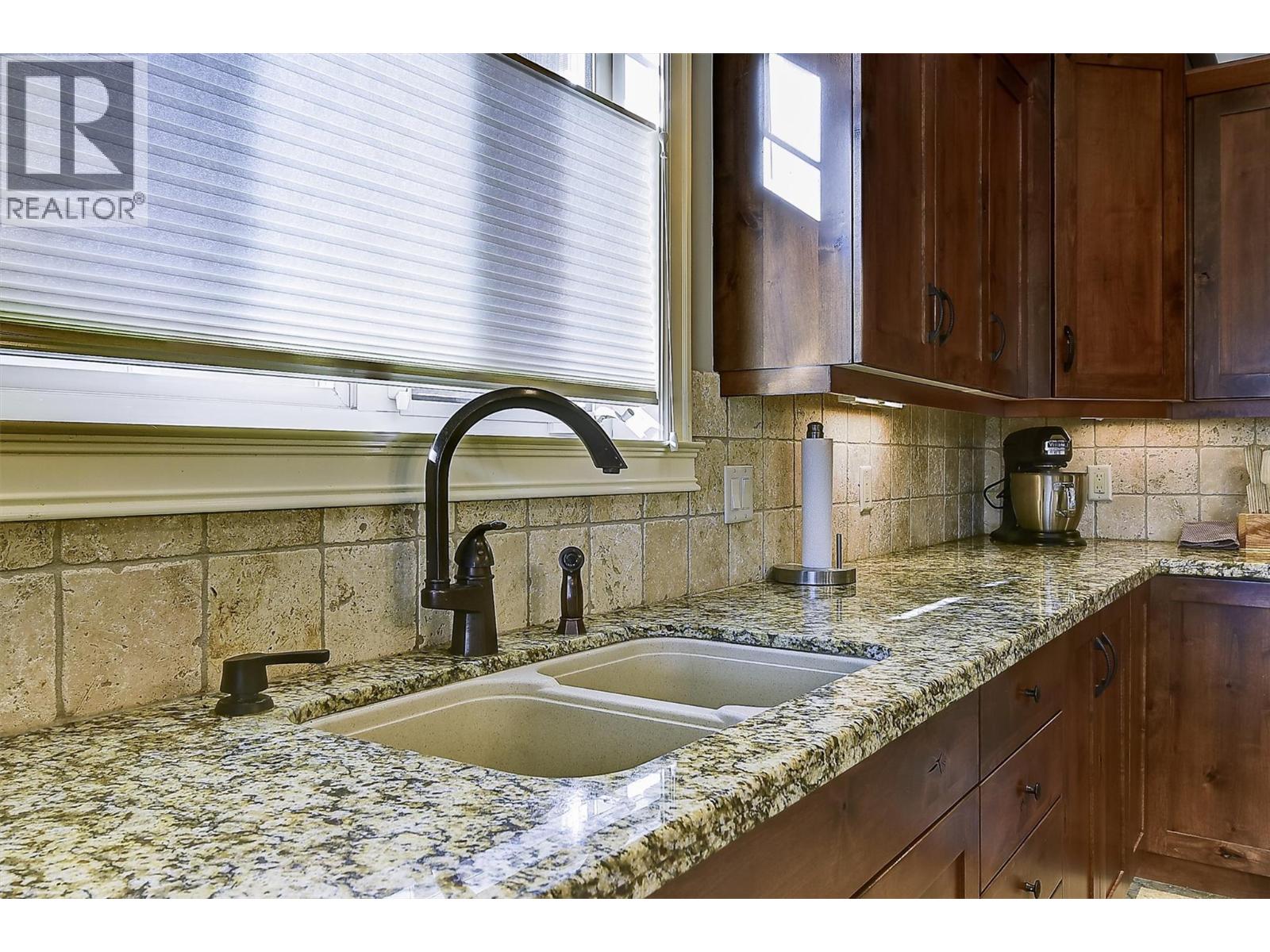 2283 Shannon Heights Court Unit# 18, West Kelowna, British Columbia V4T 3B9 - Photo 22 - 10374420