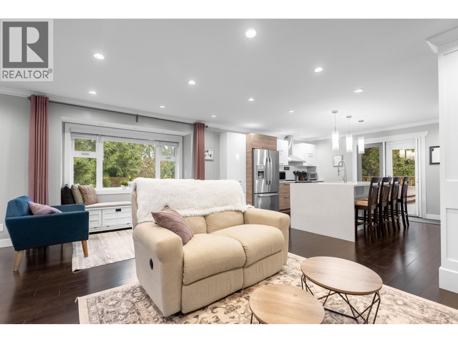 937 Thermal Drive, Coquitlam, British Columbia  V3J 6R9 - Photo 6 - R3084227