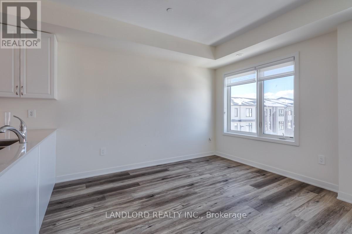 323 - 1695 Dersan Street, Pickering, Ontario  L1X 0S9 - Photo 5 - E12743414