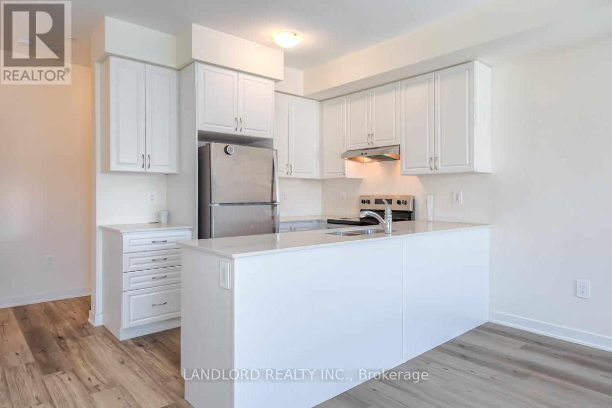 323 - 1695 Dersan Street, Pickering, Ontario  L1X 0S9 - Photo 6 - E12743414