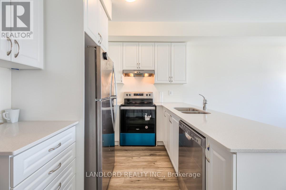 323 - 1695 Dersan Street, Pickering, Ontario  L1X 0S9 - Photo 8 - E12743414