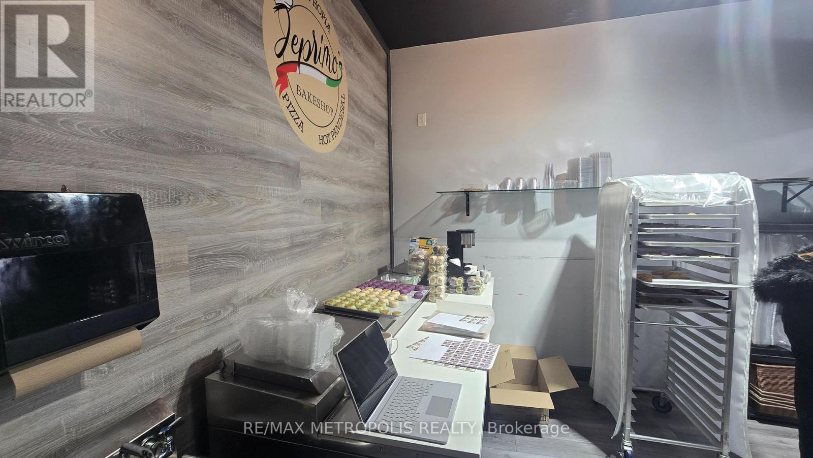 153 Morningside Avenue, Toronto, Ontario  M1E 3C8 - Photo 11 - E12743424