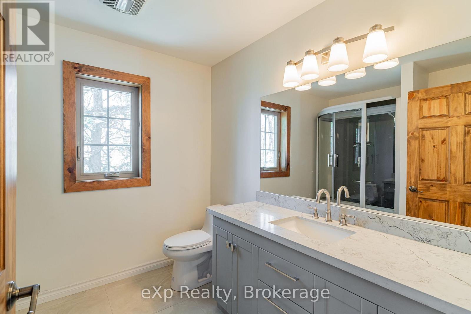 35 Keefer Street, Dysart Et Al, Ontario  K0M 1S0 - Photo 19 - X12458045