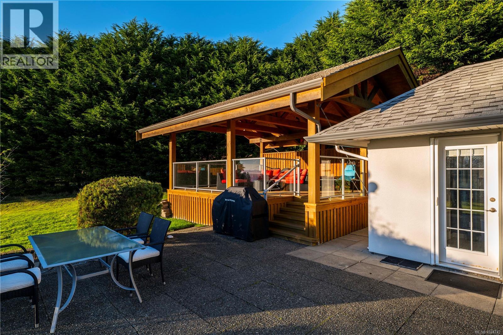 4690 Otter Point Pl, Sooke, British Columbia  V9Z 0K6 - Photo 60 - 1024742