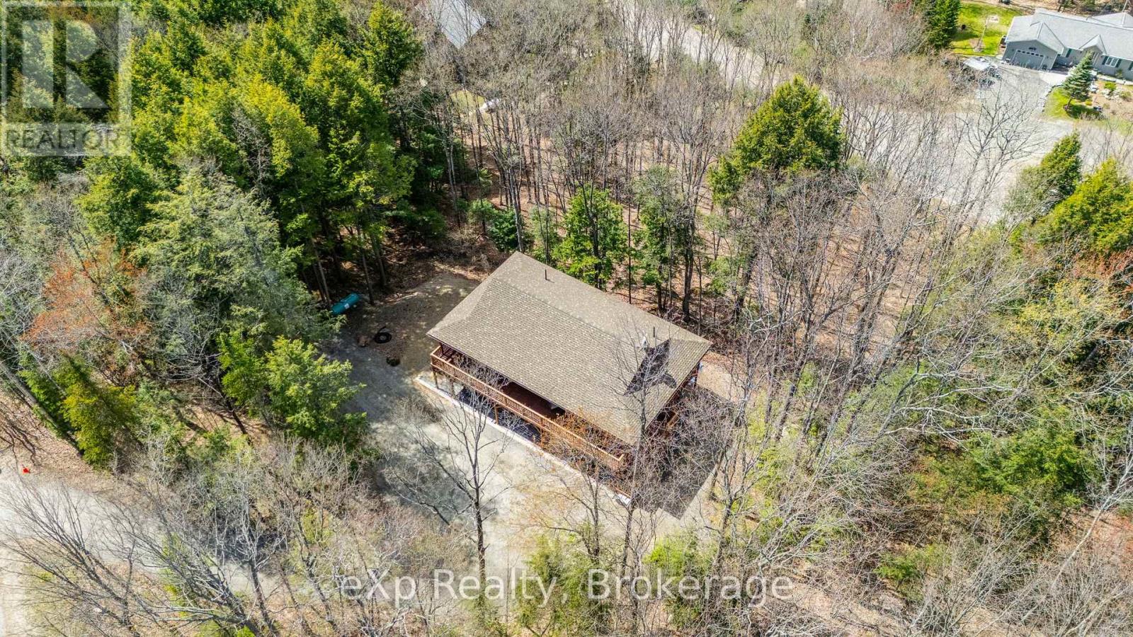 35 Keefer Street, Dysart Et Al, Ontario  K0M 1S0 - Photo 5 - X12458045