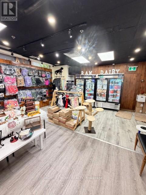 6 - 420 Hyw 7 E, Richmond Hill, Ontario  L4B 3K2 - Photo 3 - N12743472