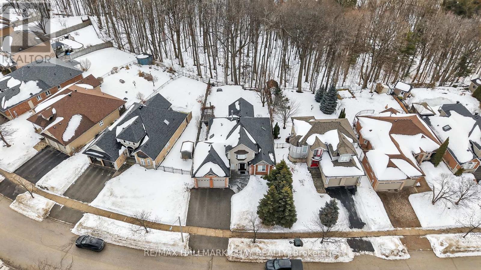 18 Cumming Drive, Barrie, Ontario L4N 8H6 - Photo 42 - S12739934