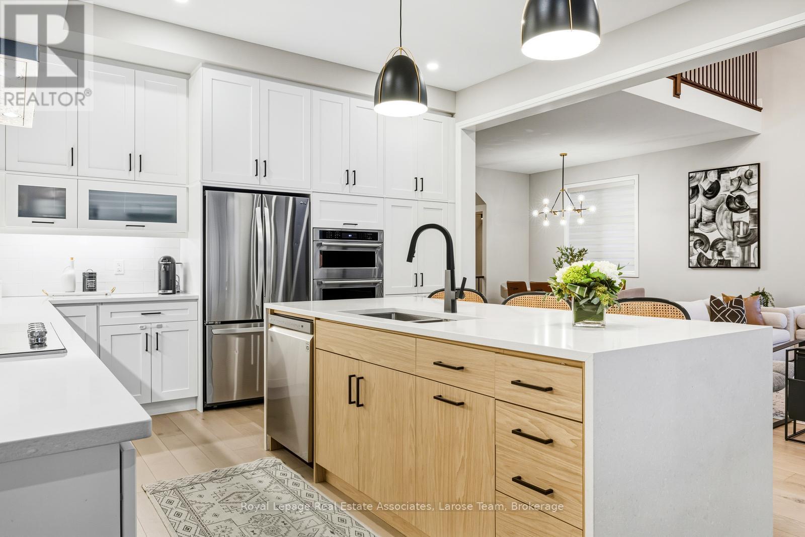 1464 Varelas Passage, Oakville, Ontario  L6H 3S3 - Photo 18 - W12740232