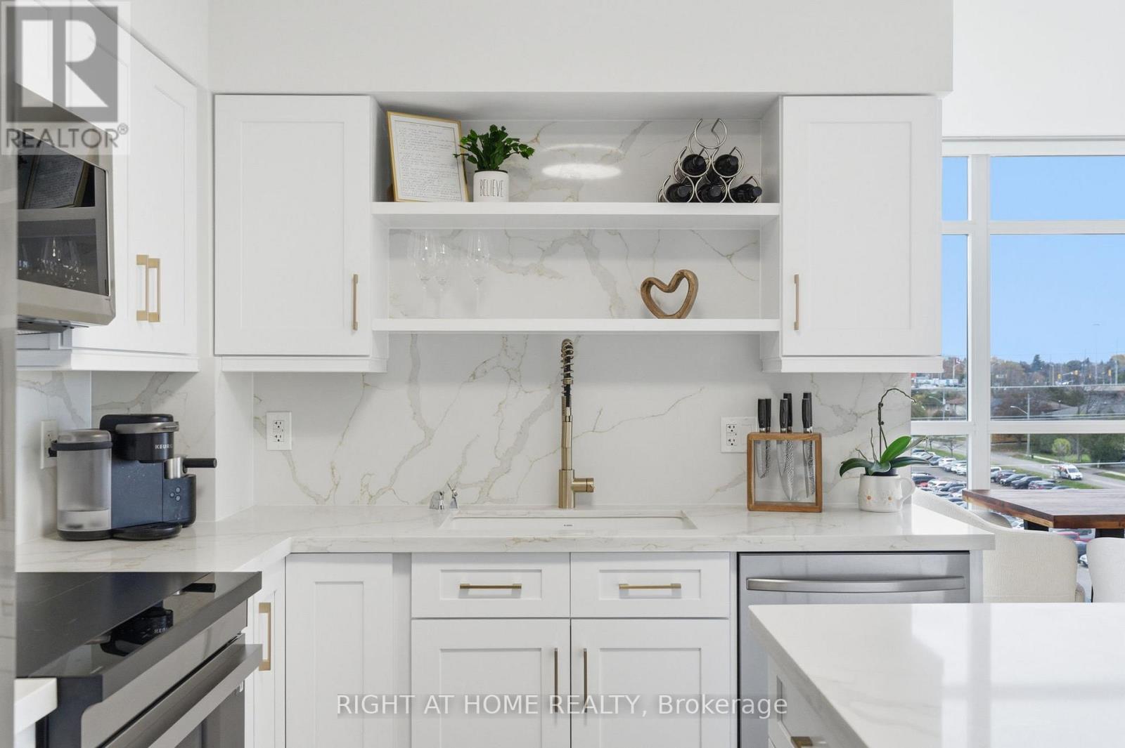 711 - 1600 Charles Street, Whitby, Ontario  L1N 0G4 - Photo 6 - E12740600