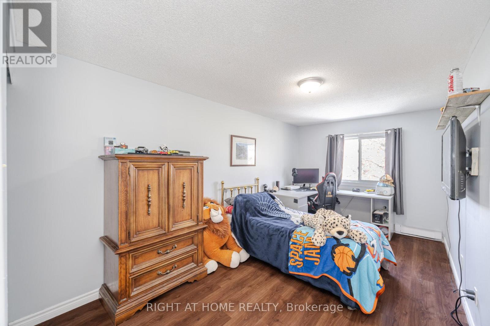 16 - 100 Century Drive, Orangeville, Ontario  L9W 4L2 - Photo 18 - W12743444