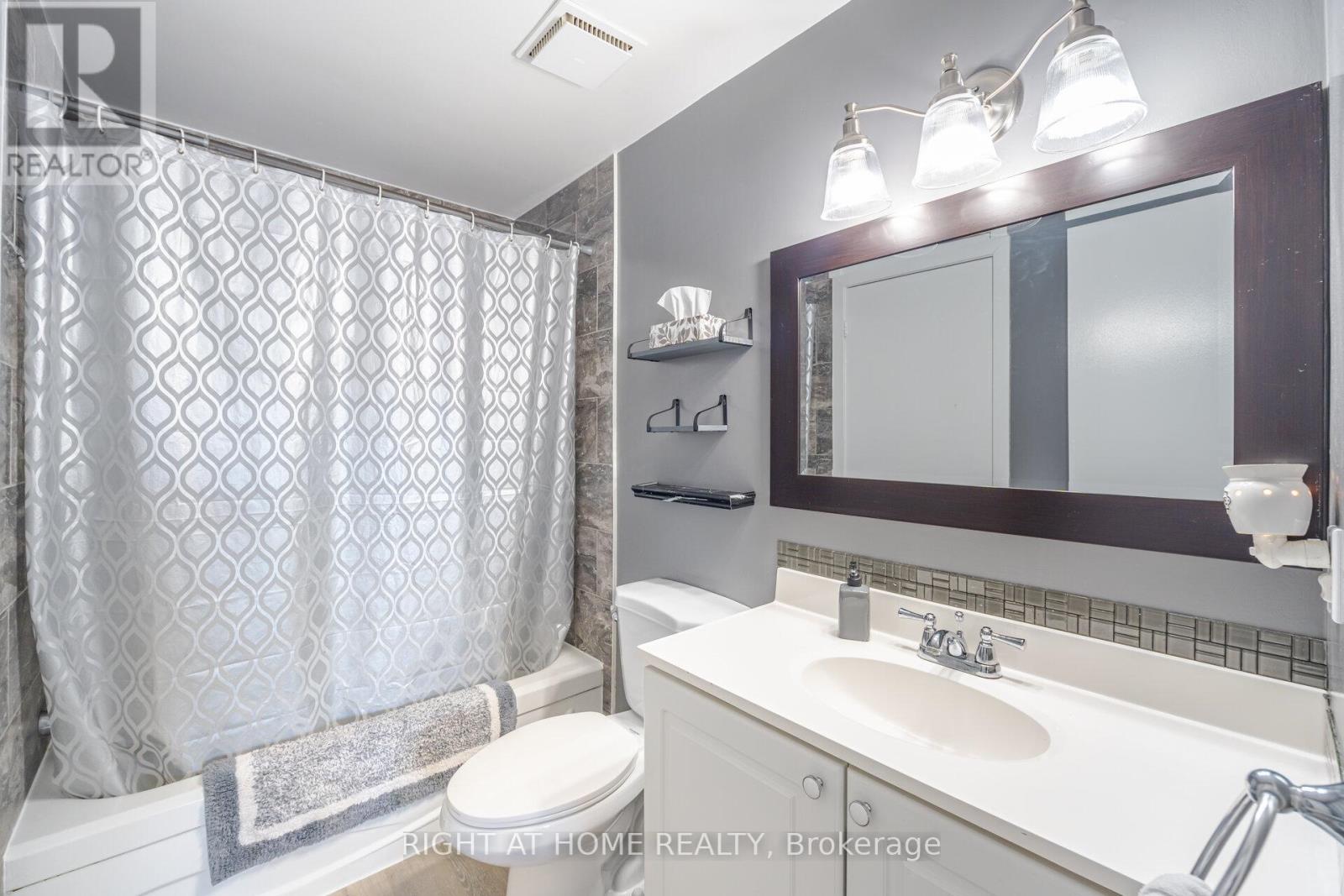 16 - 100 Century Drive, Orangeville, Ontario  L9W 4L2 - Photo 21 - W12743444