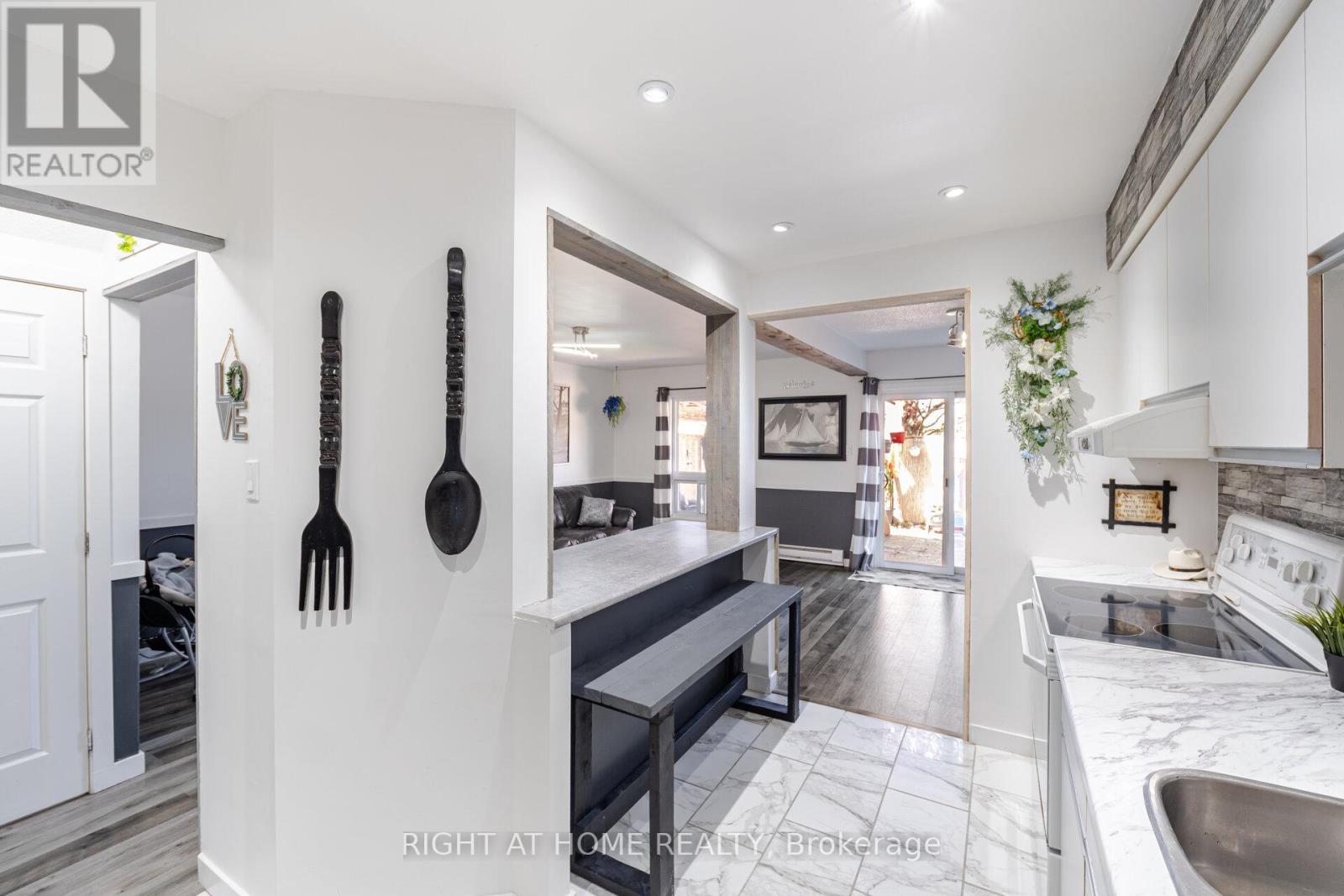 16 - 100 Century Drive, Orangeville, Ontario  L9W 4L2 - Photo 6 - W12743444