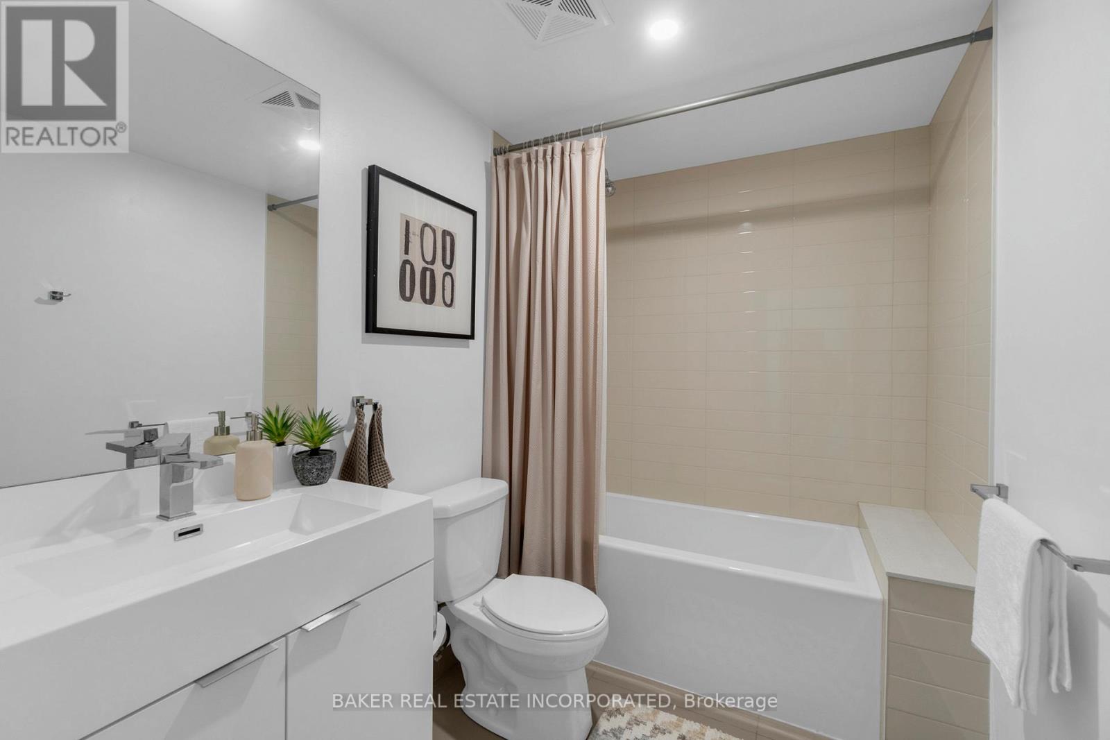 701 - 20 Thomas Riley Road W, Toronto, Ontario  M9B 0C3 - Photo 14 - W12743458