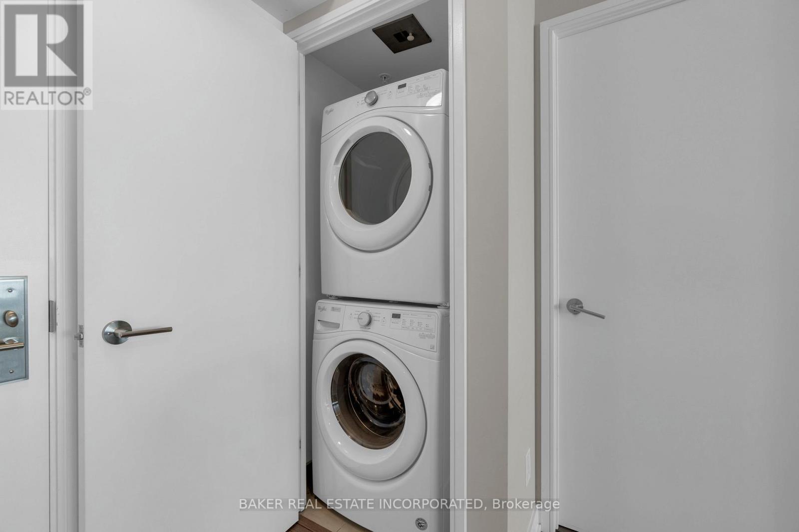 701 - 20 Thomas Riley Road W, Toronto, Ontario  M9B 0C3 - Photo 15 - W12743458