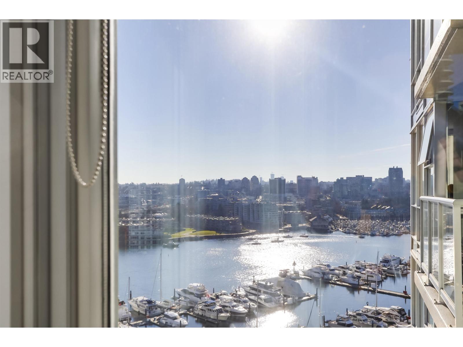 1807 1077 Marinaside Crescent, Vancouver, British Columbia  V6Z 2Z5 - Photo 9 - R3084742