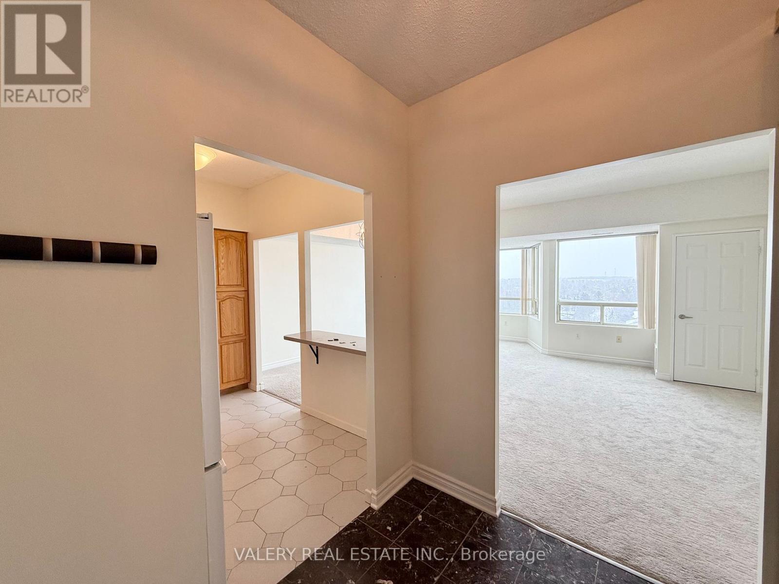 1201 - 744 Wonderland Road, London South, Ontario  N6K 4K3 - Photo 2 - X12743420