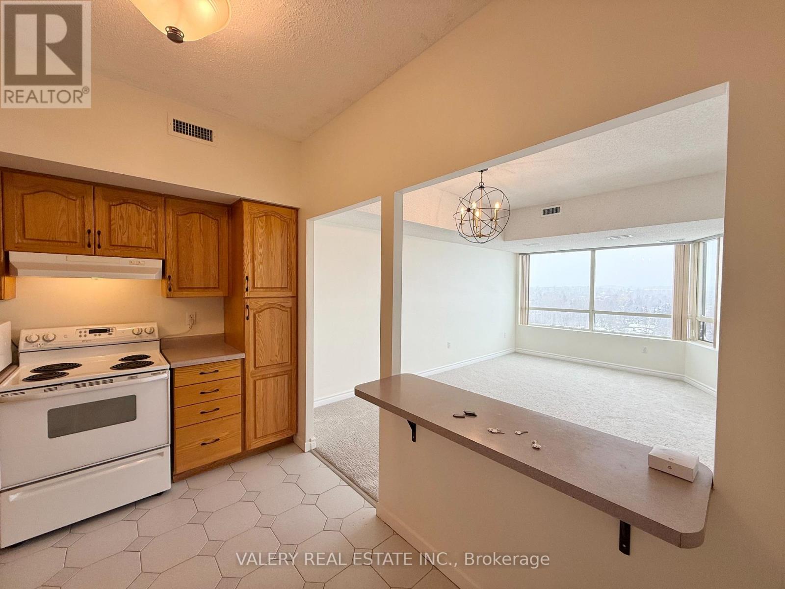 1201 - 744 Wonderland Road, London South, Ontario  N6K 4K3 - Photo 8 - X12743420