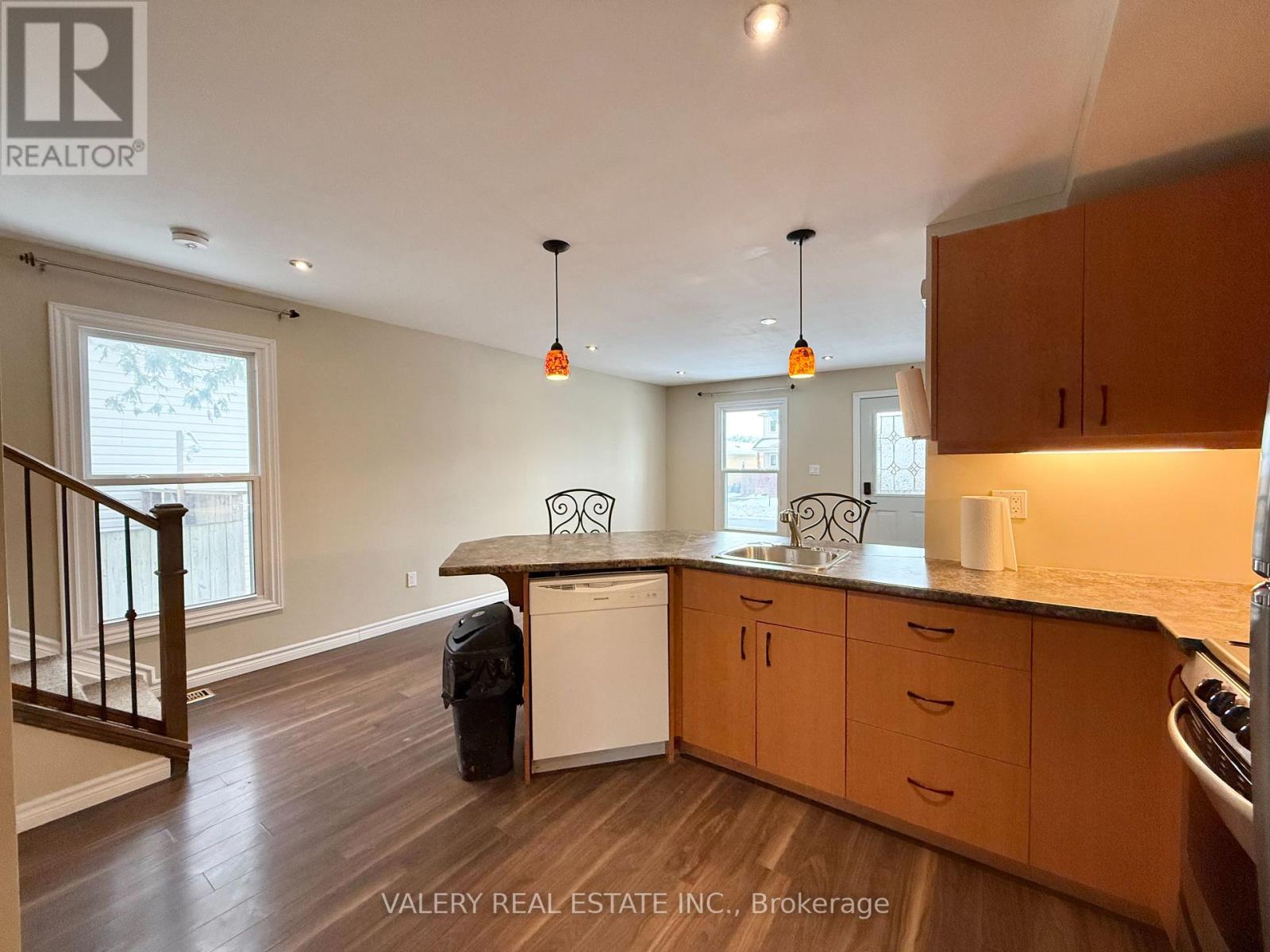 15 Forbes Street, London South, Ontario  N6J 1L2 - Photo 6 - X12743438