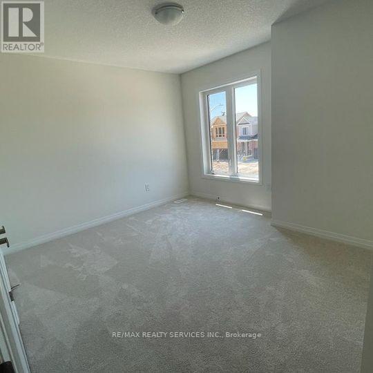 21 Prince Philip Boulevard, North Dumfries, Ontario  N0B 1E0 - Photo 12 - X12743484