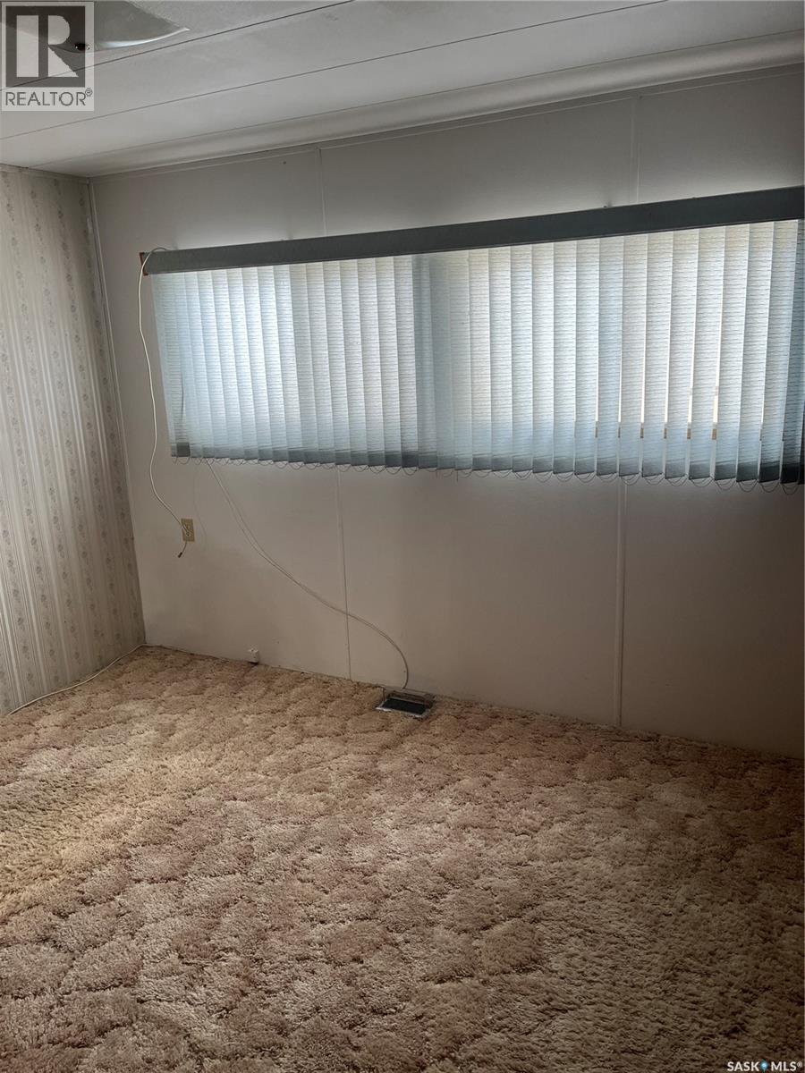 210 Main Street, Francis, Saskatchewan  S0G 1V0 - Photo 15 - SK027701
