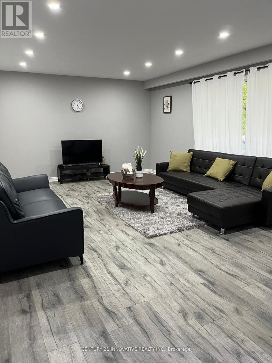 1986 Liverpool Road, Pickering, Ontario  L1V 1W5 - Photo 3 - E12740668