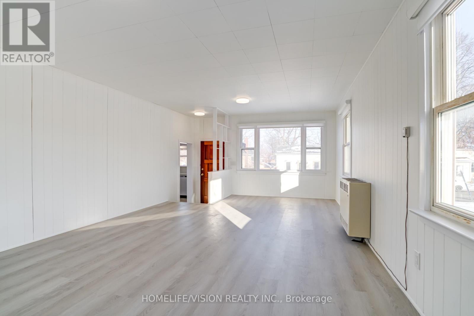 133 Mary Street E, Whitby, Ontario  L1N 2P3 - Photo 25 - E12743446