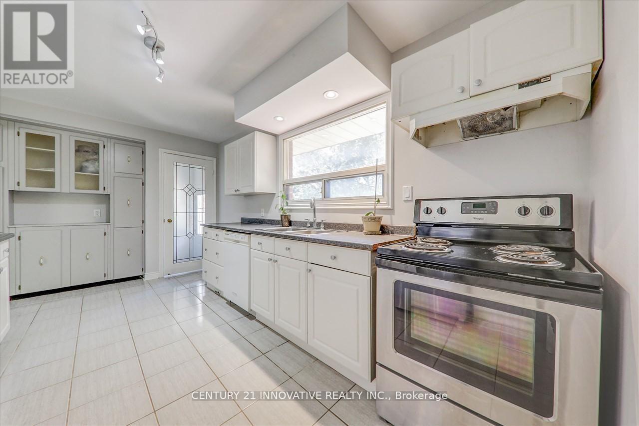 1986 Liverpool Road, Pickering, Ontario  L1V 1W5 - Photo 9 - E12740668