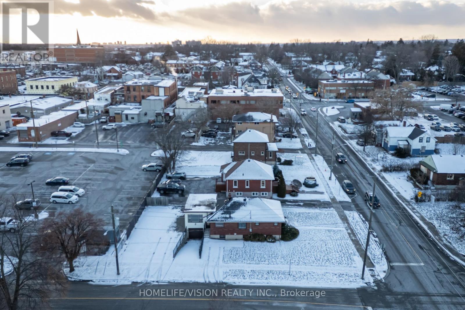 133 Mary Street E, Whitby, Ontario  L1N 2P3 - Photo 48 - E12743446