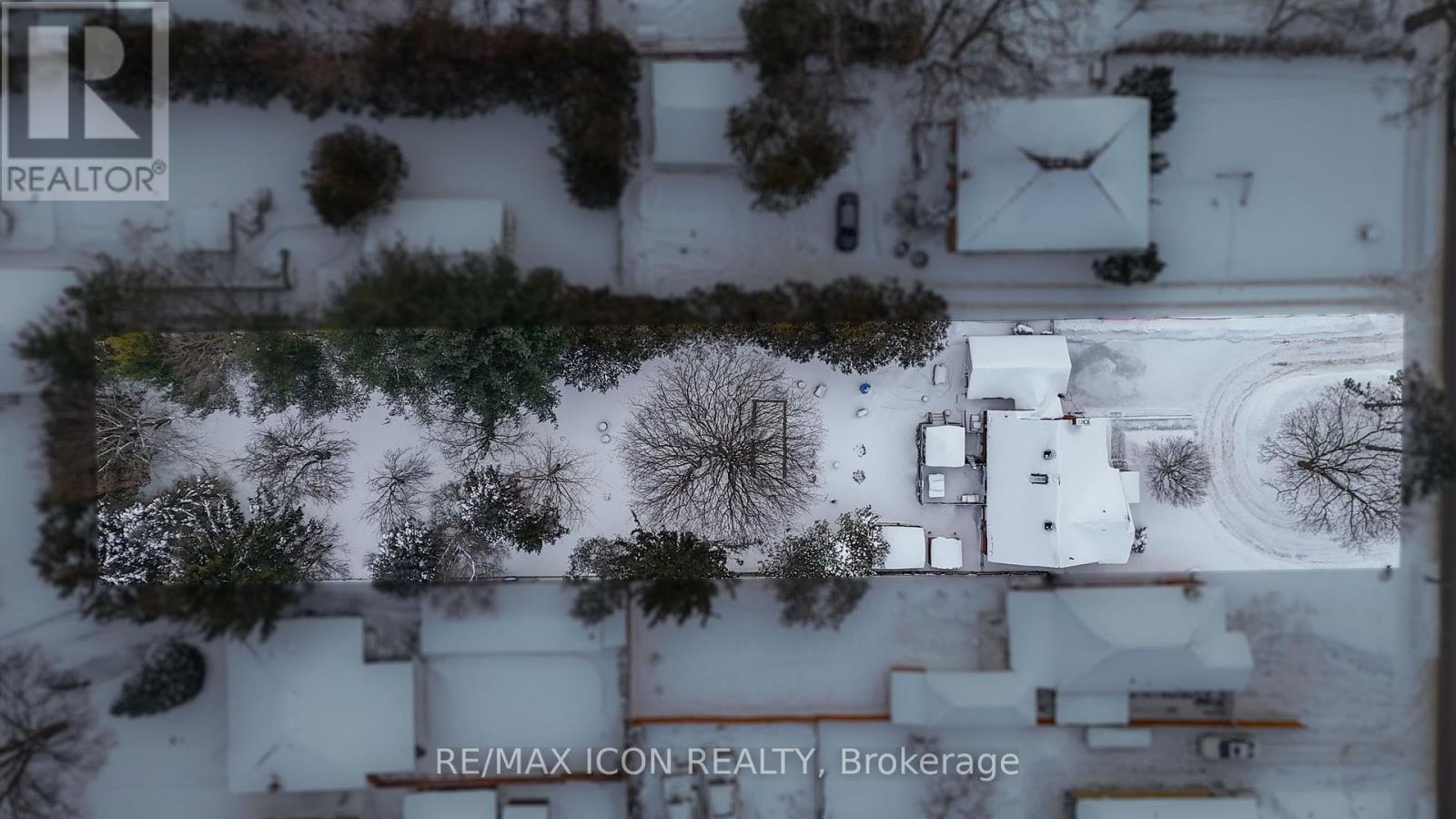 Photo 35 of 37 for 178 Highbury Avenue N