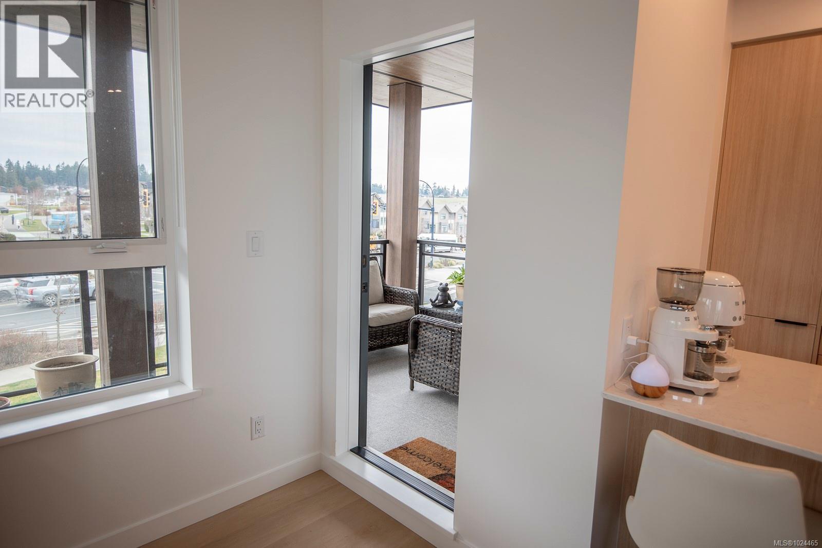 300 3564a Ryder Hesjedal Way, Colwood, British Columbia V9C 0V3 - Photo 23 - 1024465