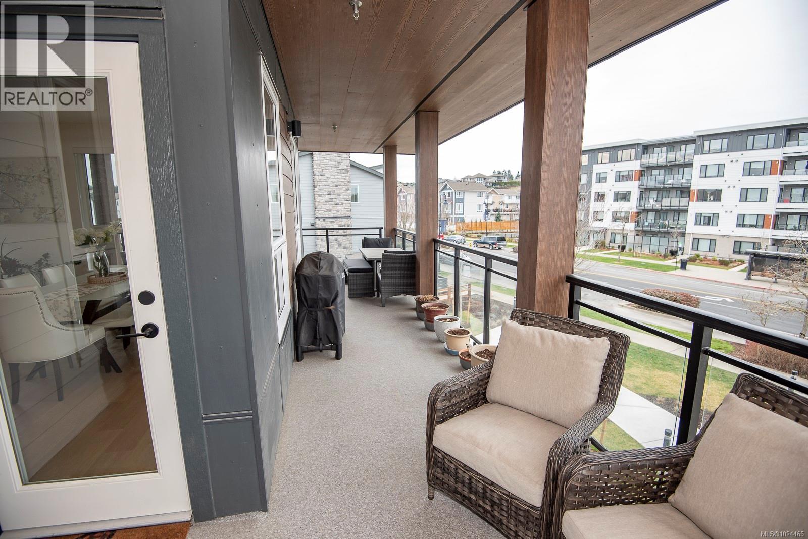 300 3564a Ryder Hesjedal Way, Colwood, British Columbia V9C 0V3 - Photo 26 - 1024465