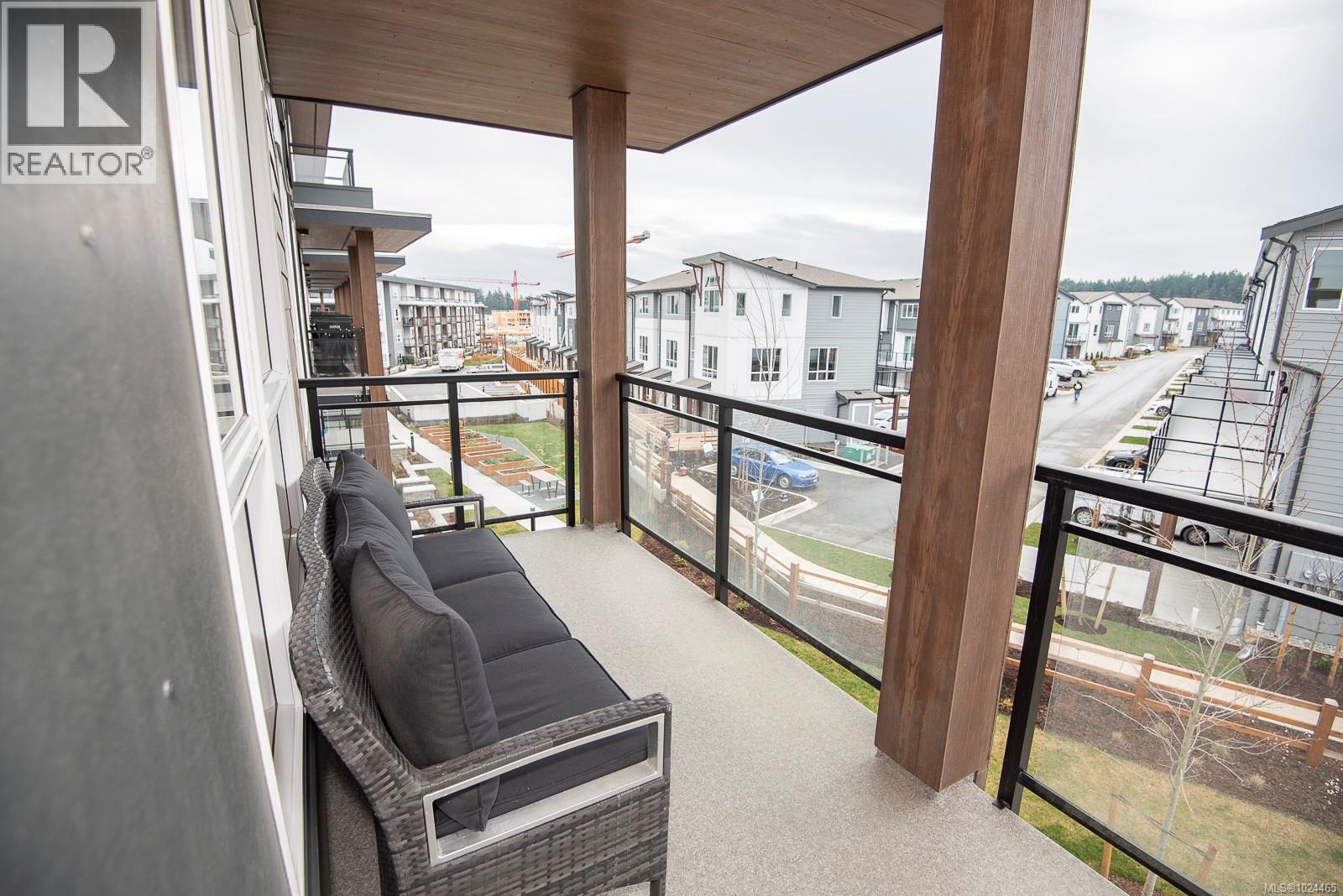 300 3564a Ryder Hesjedal Way, Colwood, British Columbia V9C 0V3 - Photo 27 - 1024465