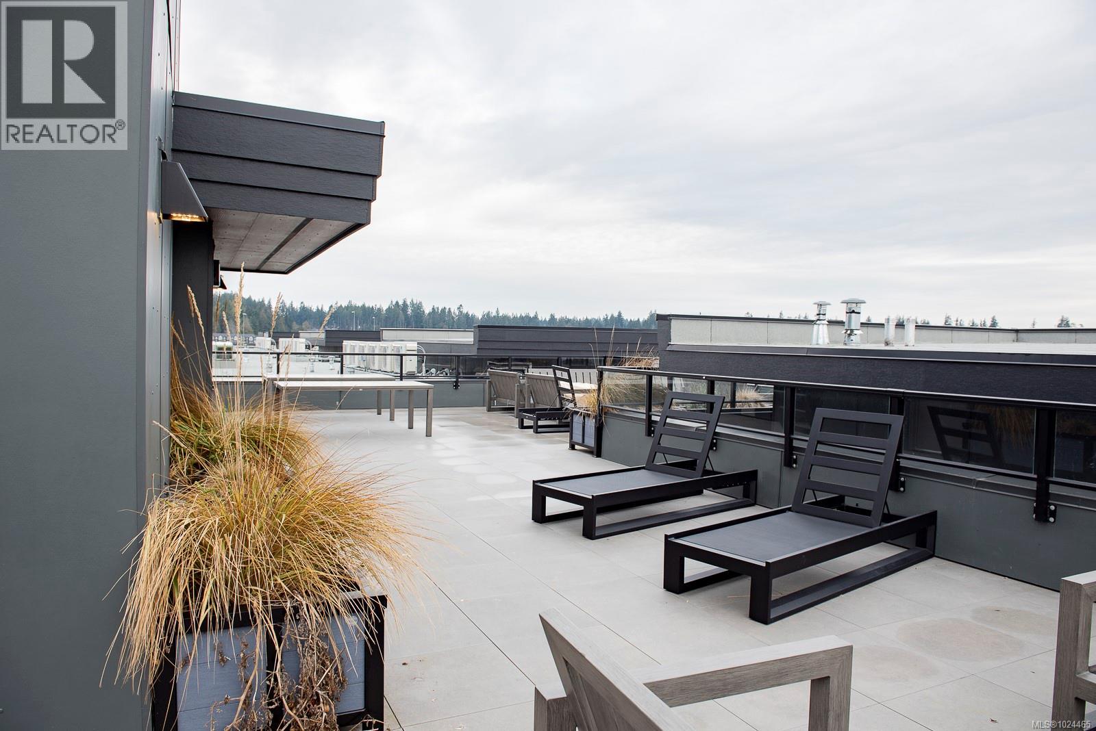 300 3564a Ryder Hesjedal Way, Colwood, British Columbia V9C 0V3 - Photo 35 - 1024465