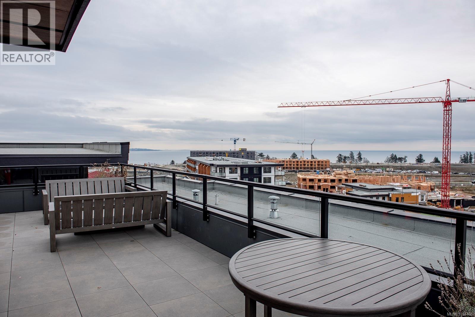 300 3564a Ryder Hesjedal Way, Colwood, British Columbia V9C 0V3 - Photo 36 - 1024465