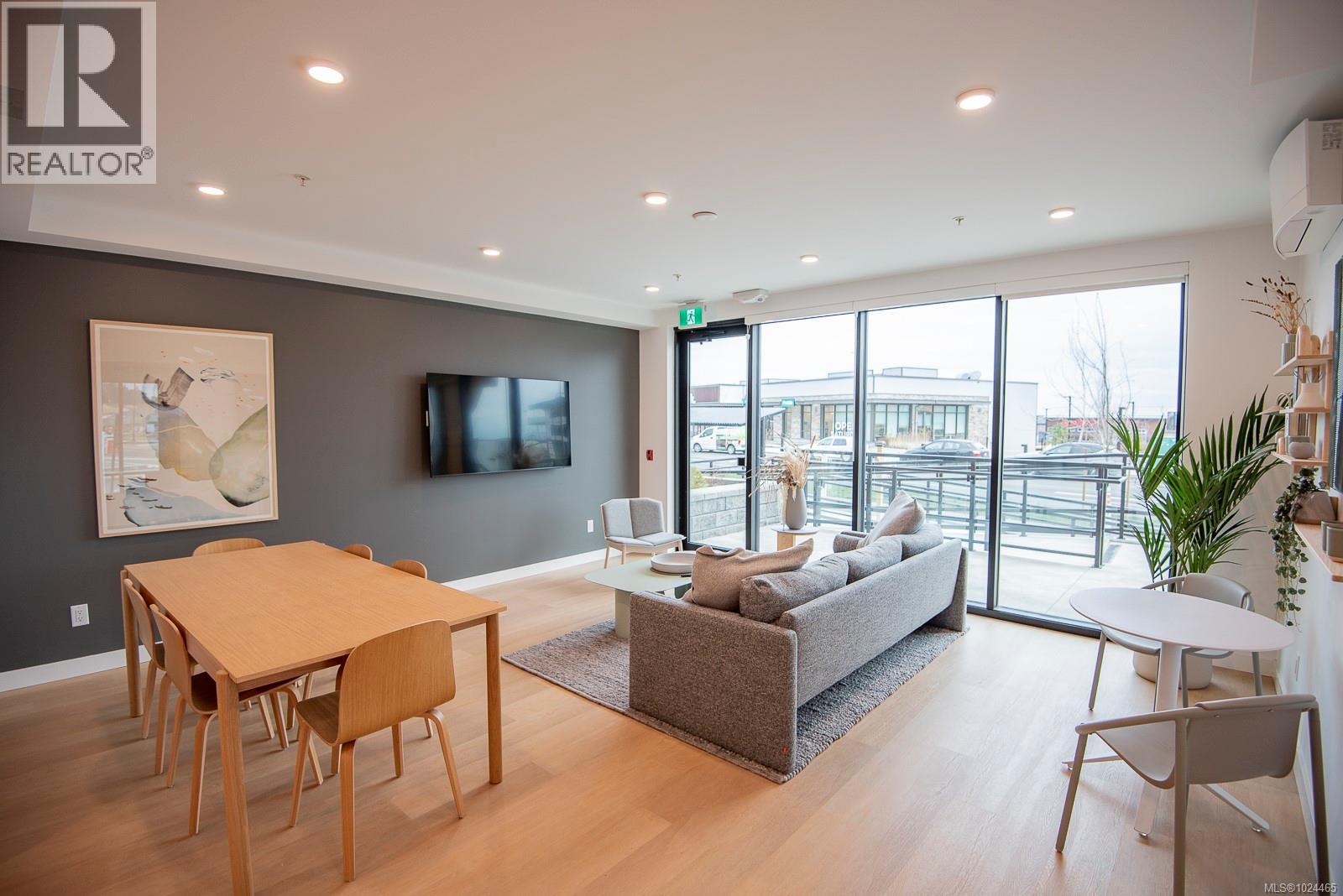 300 3564a Ryder Hesjedal Way, Colwood, British Columbia V9C 0V3 - Photo 56 - 1024465