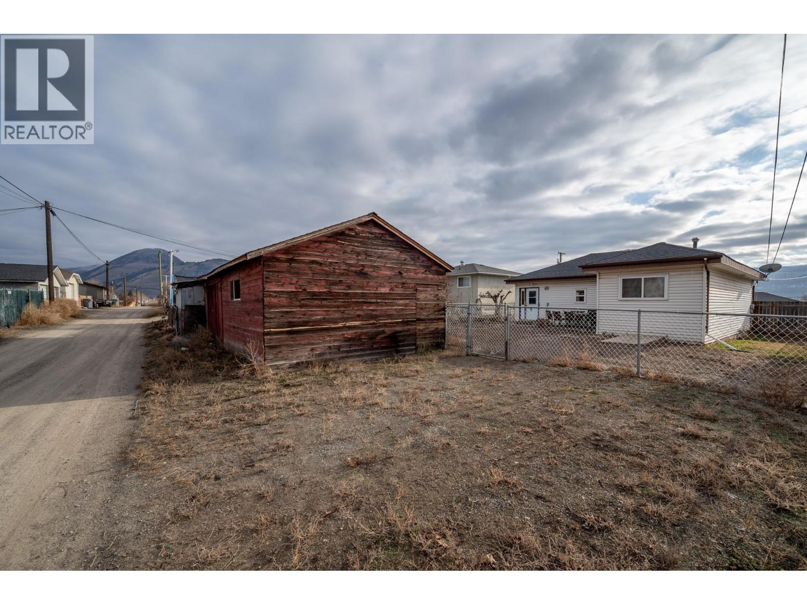 1040 Moncton Avenue, Kamloops, British Columbia  V2B 1S4 - Photo 19 - 10374430