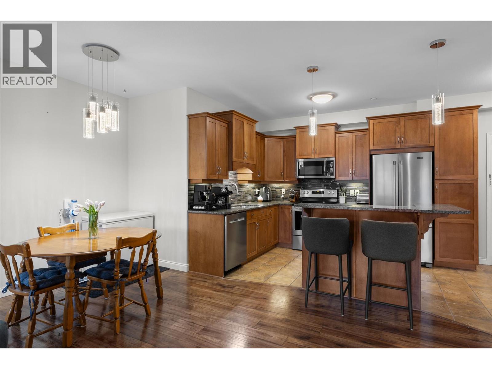 1390 Hillside Drive Unit# 214, Kamloops, British Columbia  V2E 0A6 - Photo 6 - 10373290