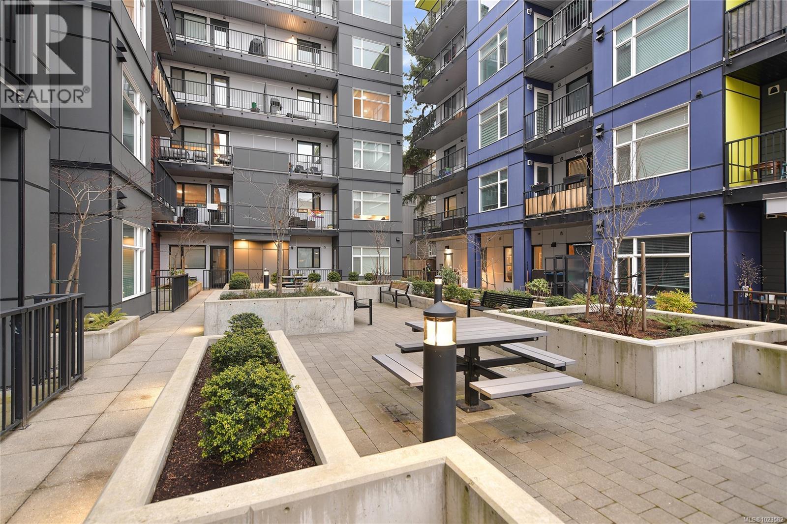 406 2843 Jacklin Rd, Langford, British Columbia  V9B 3X9 - Photo 41 - 1023582