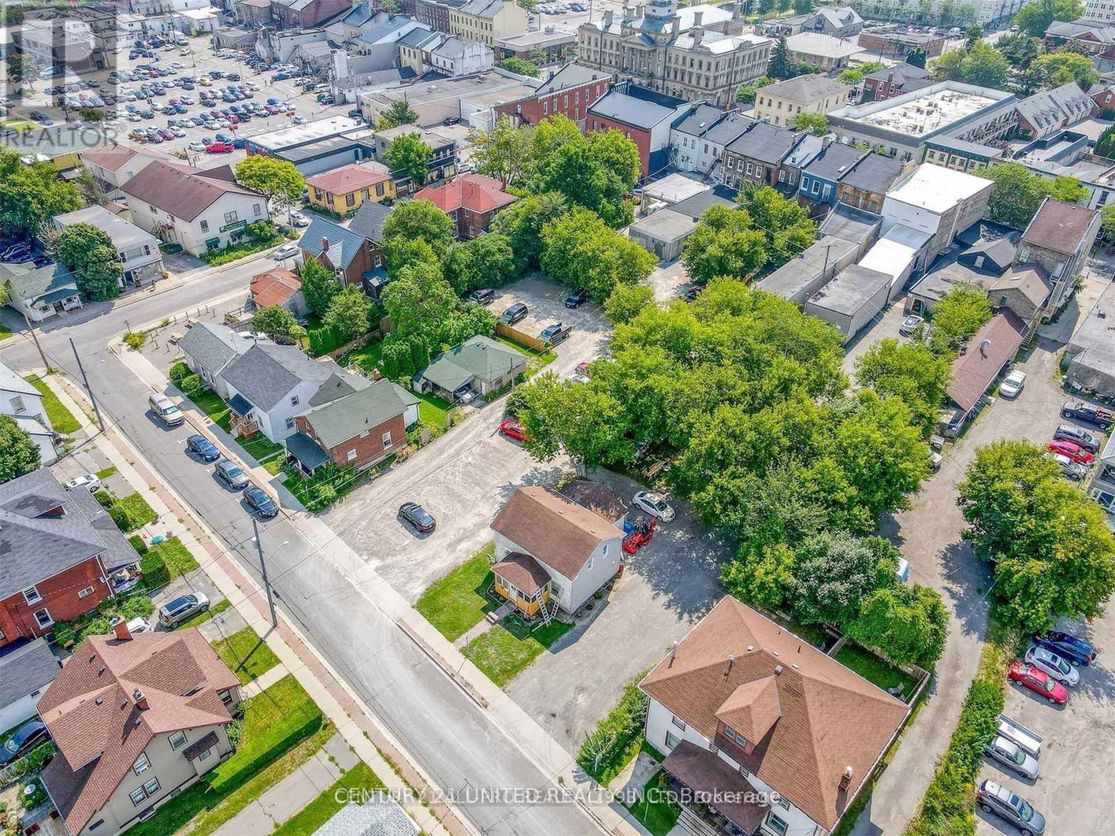 Unit B - 84 King Street W, Cobourg, Ontario  K9A 2M3 - Photo 1 - X12743516