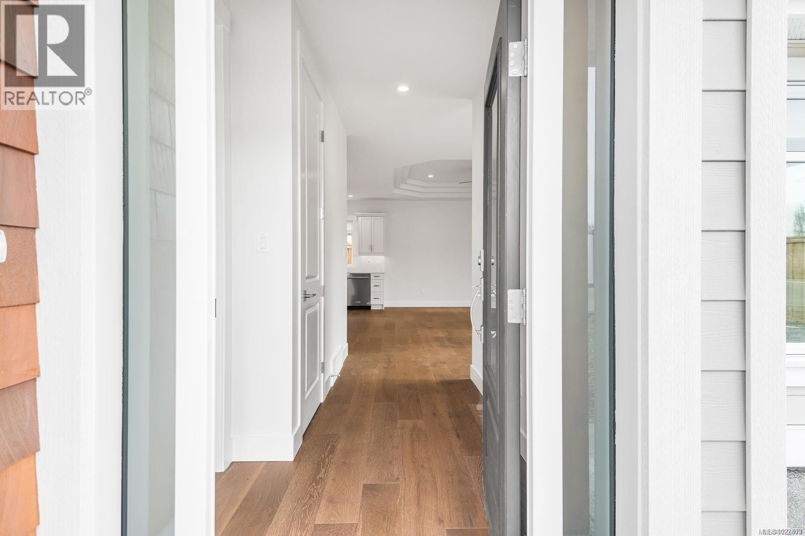 908 Ridgeline Blvd, Parksville, British Columbia X1X 1X1 - Photo 3 - 1022809