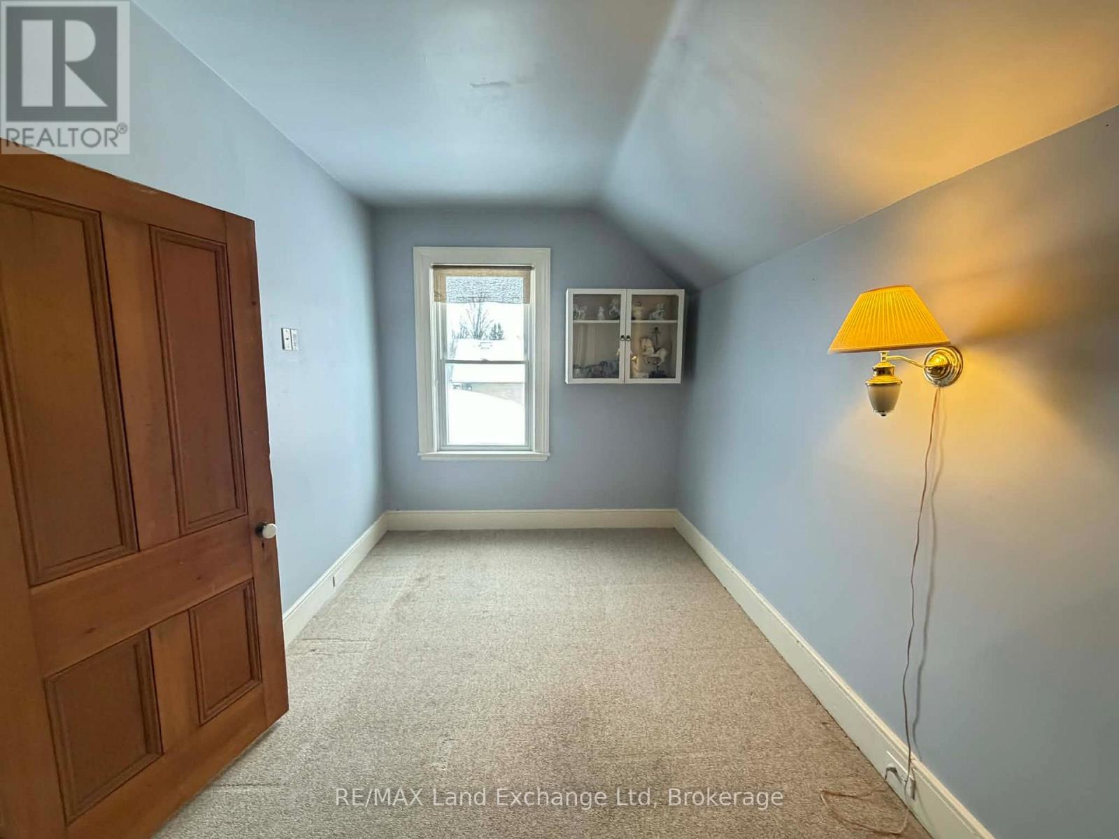 81 Patrick Street E, North Huron, Ontario N0G 2W0 - Photo 12 - X12743606