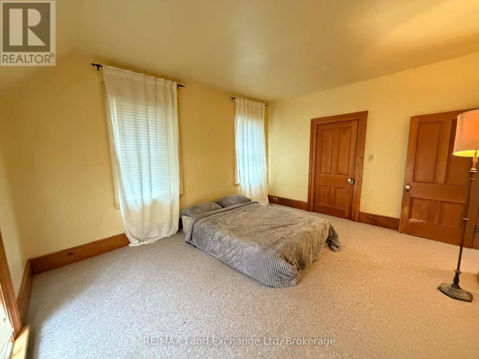 81 Patrick Street E, North Huron, Ontario N0G 2W0 - Photo 15 - X12743606